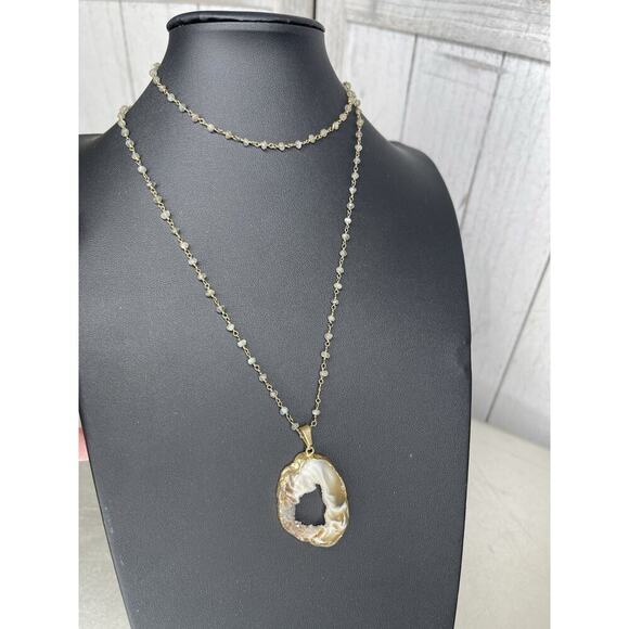 Natural Geode White Gold Slice Pendant Gold Plating Necklace - Picture 2 of 3